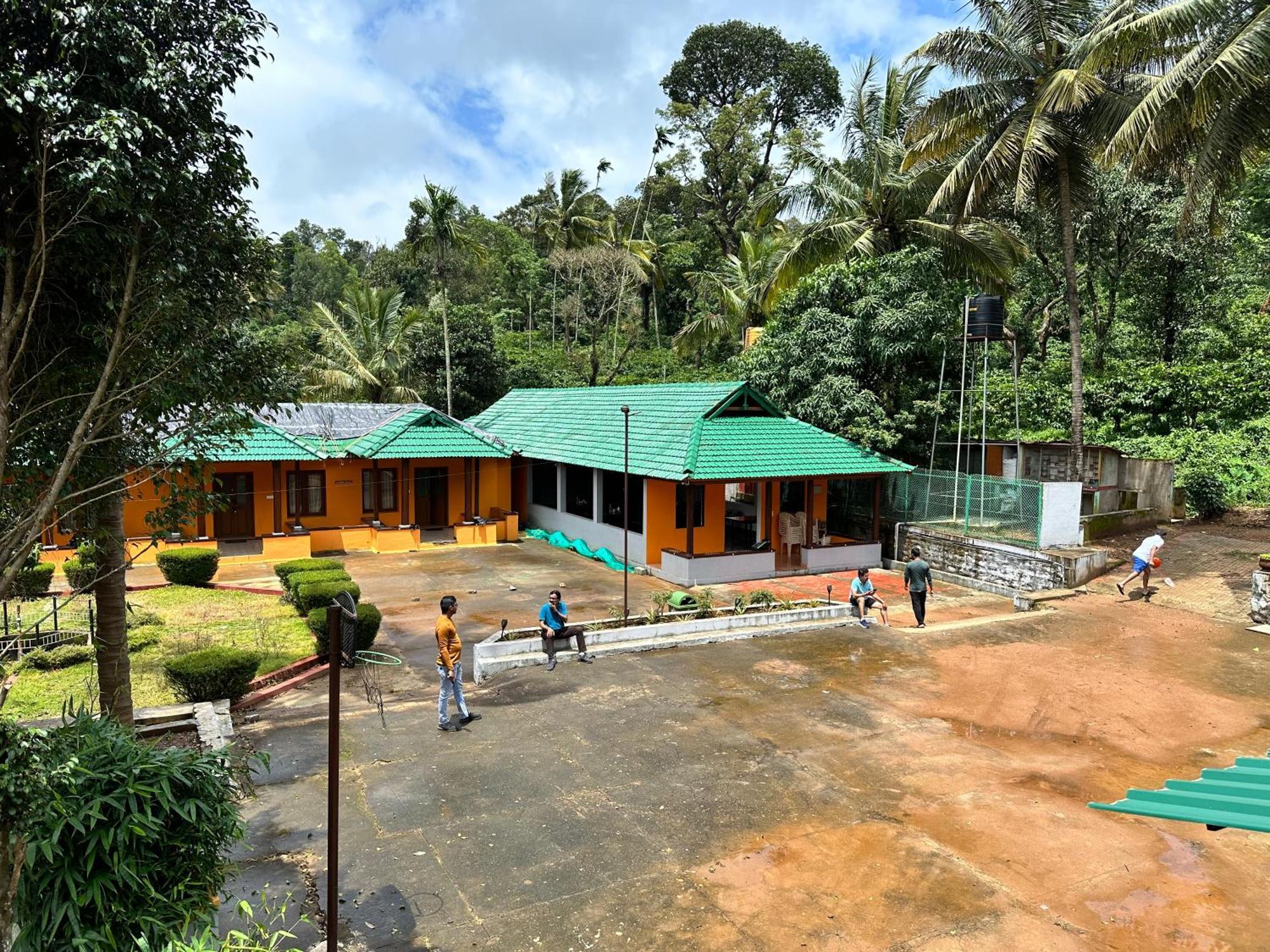 Sherlock Jungle Retreat Srimangala Exterior photo