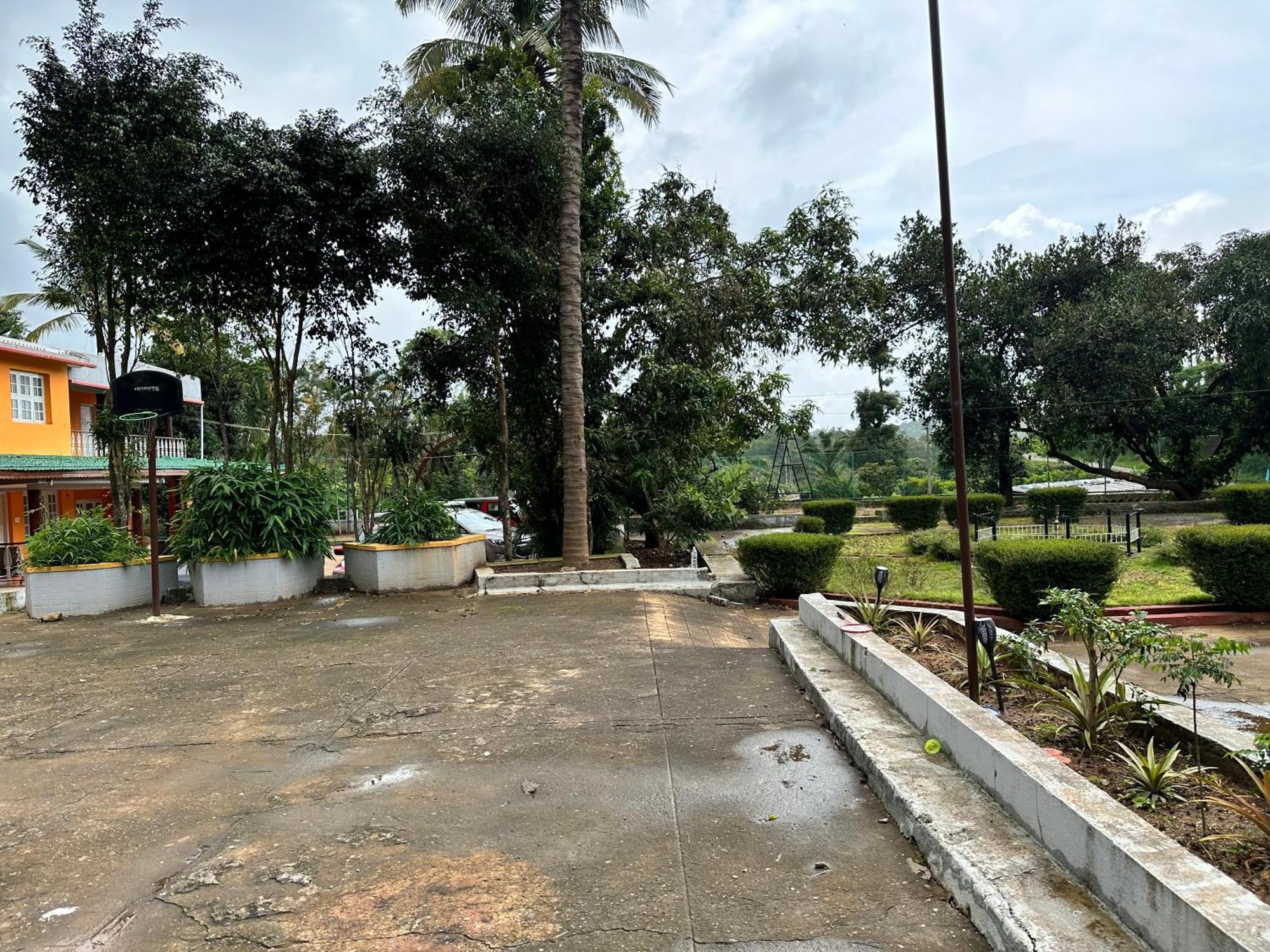 Sherlock Jungle Retreat Srimangala Exterior photo