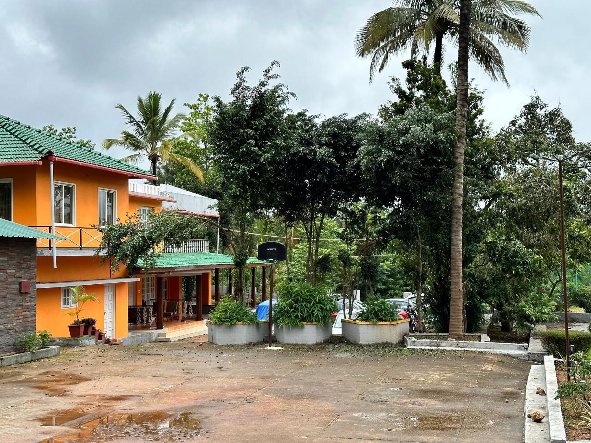 Sherlock Jungle Retreat Srimangala Exterior photo